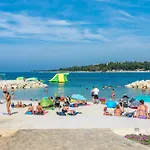 Spacious 3-br - Free Bikes & Parking * Poreč
