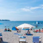 Spacious 3-br - Free Bikes & Parking * Porec