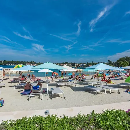 Spacious 3-Br Apartment Vita - Free Bikes & Parking Apartament