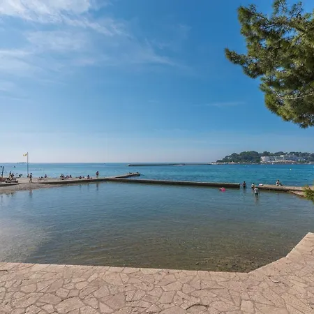 Spacious 3-Br Apartment Vita - Free Bikes & Parking * Porec