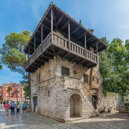 Apartment Spacious 3-br - Free Bikes & Parking Porec