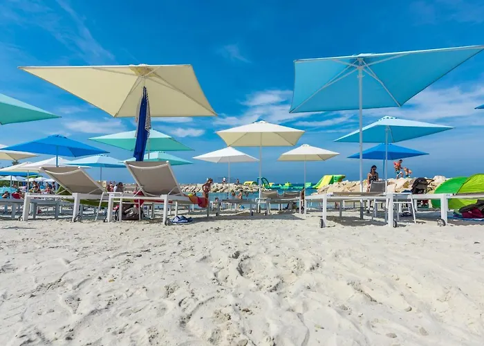 Spacious 3-br - Free Bikes & Parking Porec