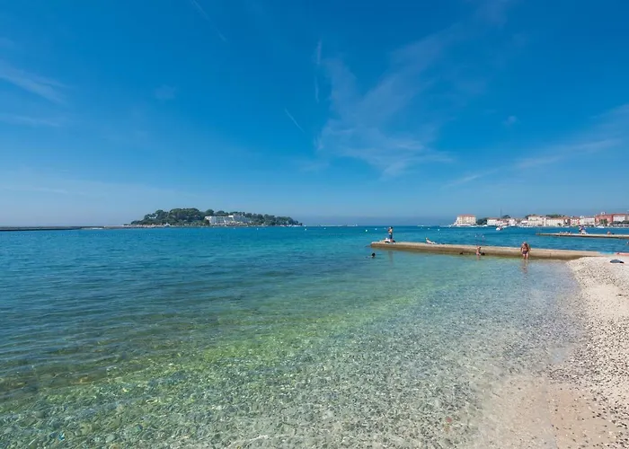 Spacious 3-br - Free Bikes & Parking *