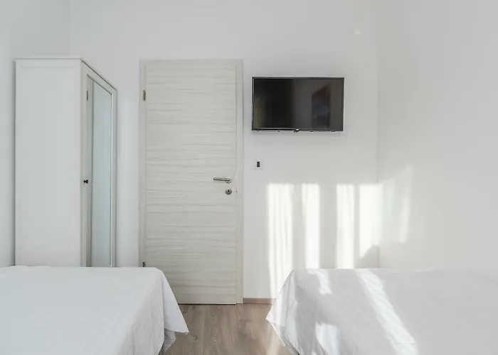 아파트 Spacious 3-br - Free Bikes & Parking 포레치