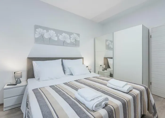 Spacious 3-br - Free Bikes & Parking Apartmán *